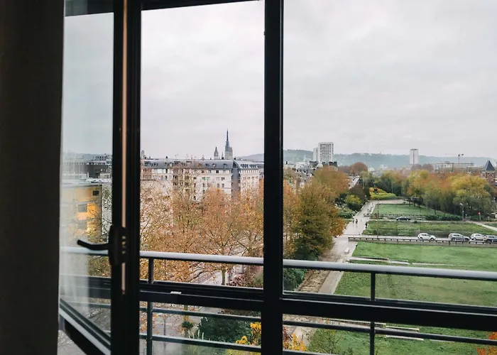 Ibis Rouen Centre Rive Droite Pasteur Hotel